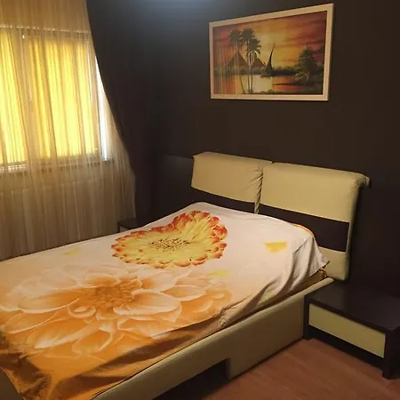 Mamaia Nord Apartment *